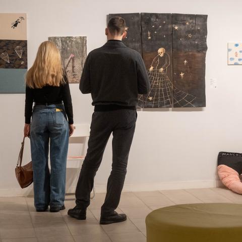 Выставка московских художников и резидентов 11.12 Gallery «Young art»